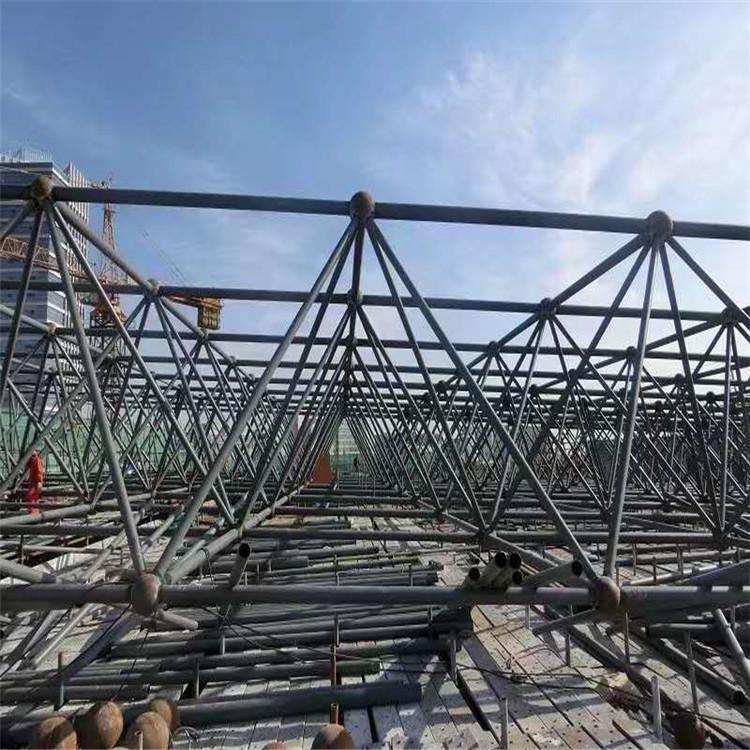 專業網架鋼結構解決方案 烏魯木齊網架、收費站網架、羽毛球館網架與泓鑫盛源廠家的應用